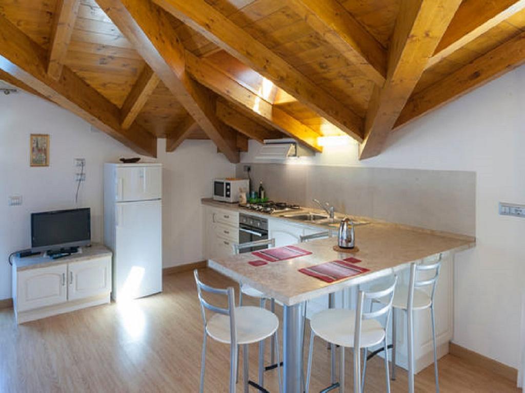 Appartamento Vista Lago - Betta Лезено Экстерьер фото
